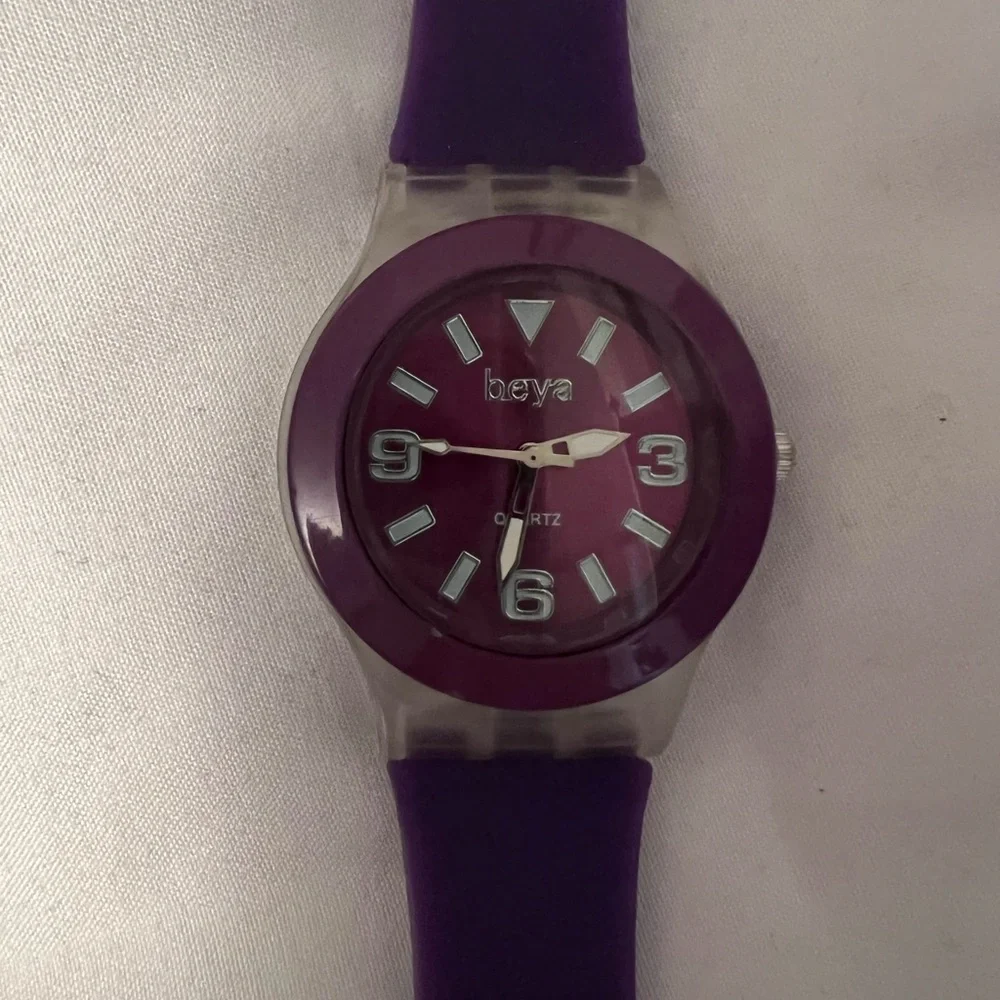 Purple Beya Watch - Picture 1 of 4